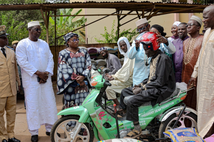 Mali : Le Président Assimi GOÏTA renforce l&rsquo;inclusion sociale en soutenant les personnes atteintes de la lèpre